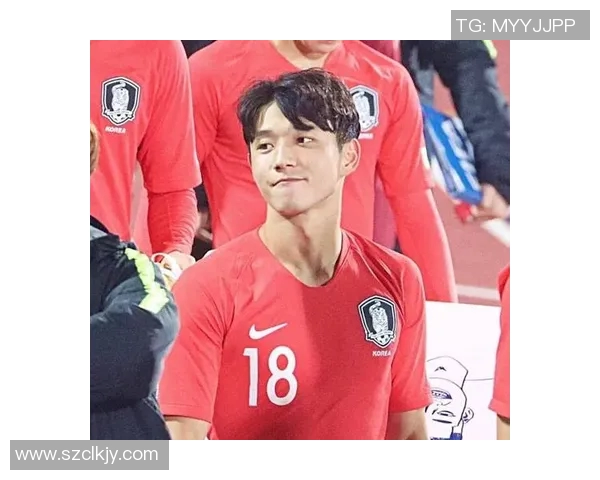 揭秘当红足球星INS账号背后的流量密码与粉丝互动秘诀